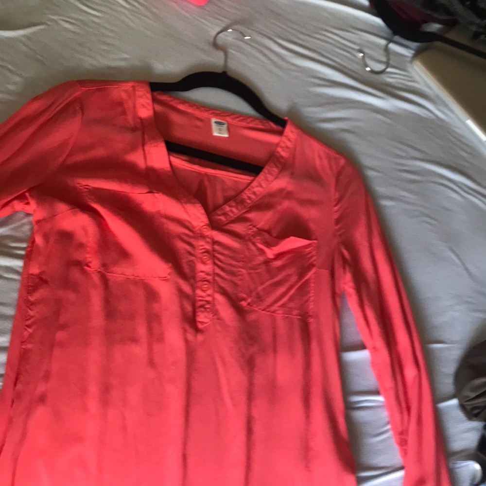 Coral long sleeve top